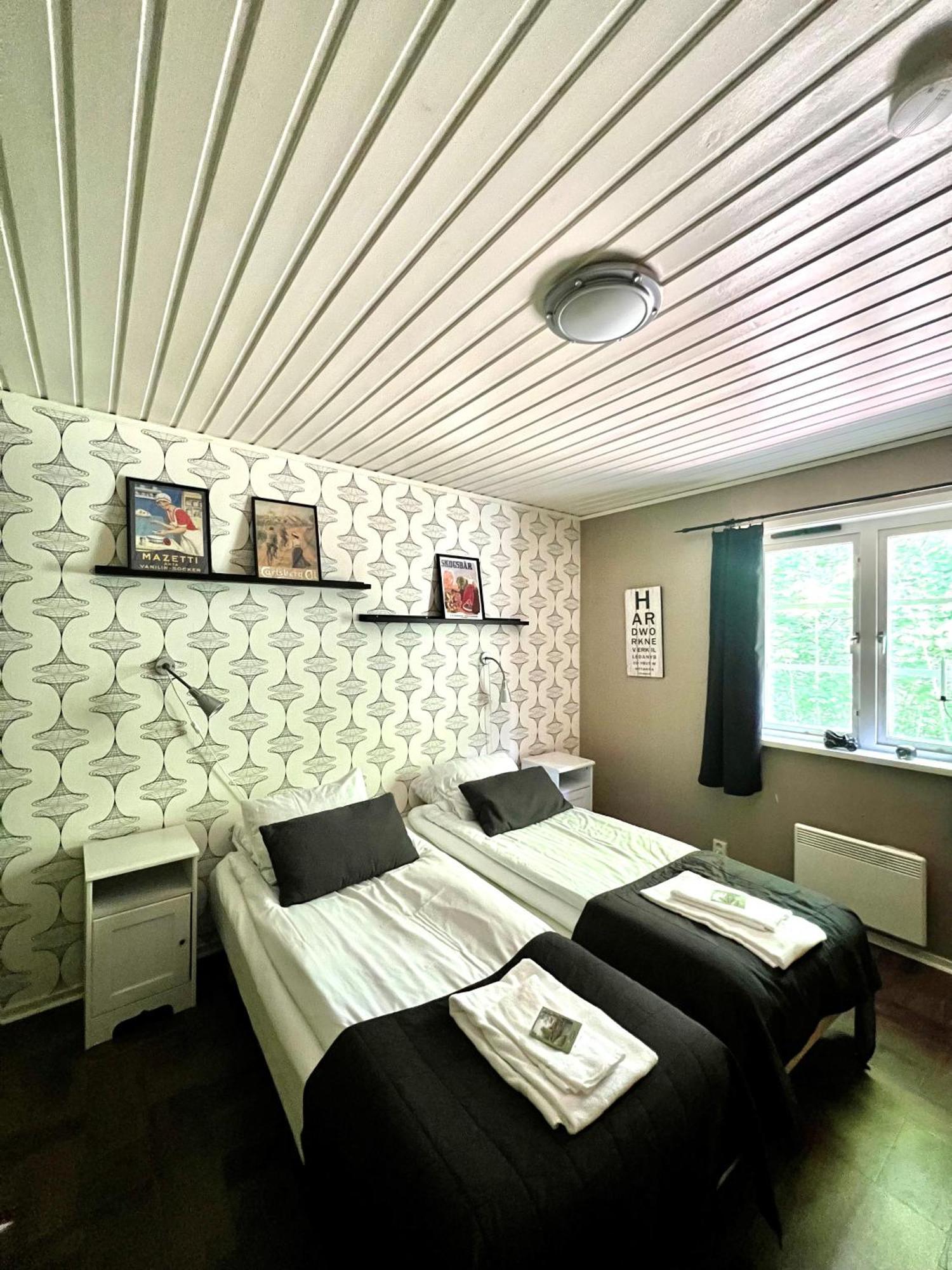 Stf Korroe Gardshotell - B&B Linneryd Bagian luar foto
